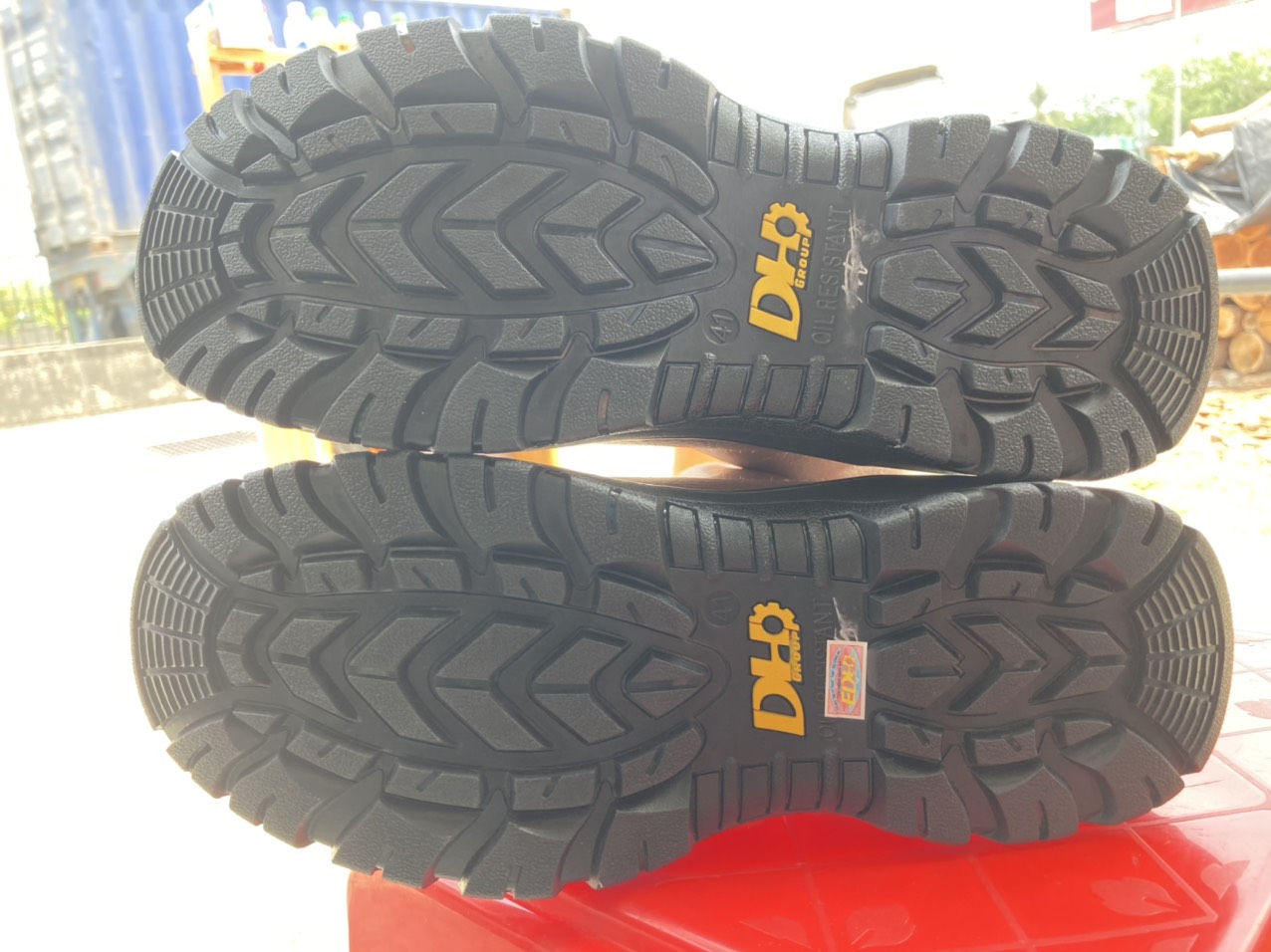 Ủng da bảo hộ lao động DH nâu