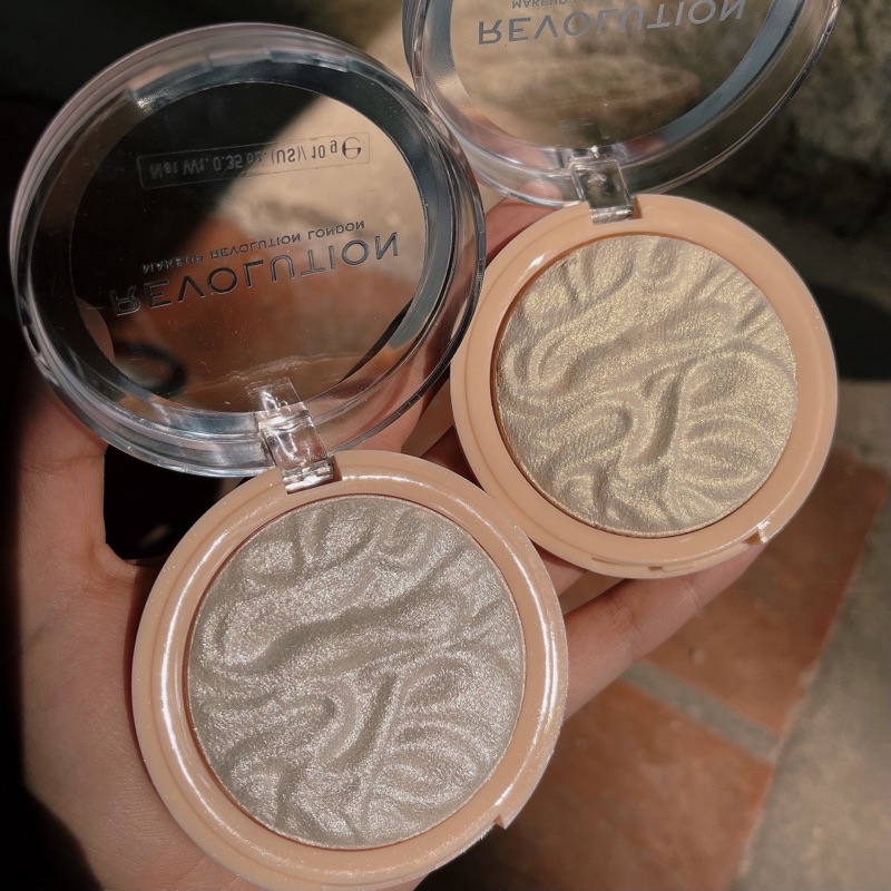 Phấn Bắt Sáng Make Up Revolution Highlighter Reloaded