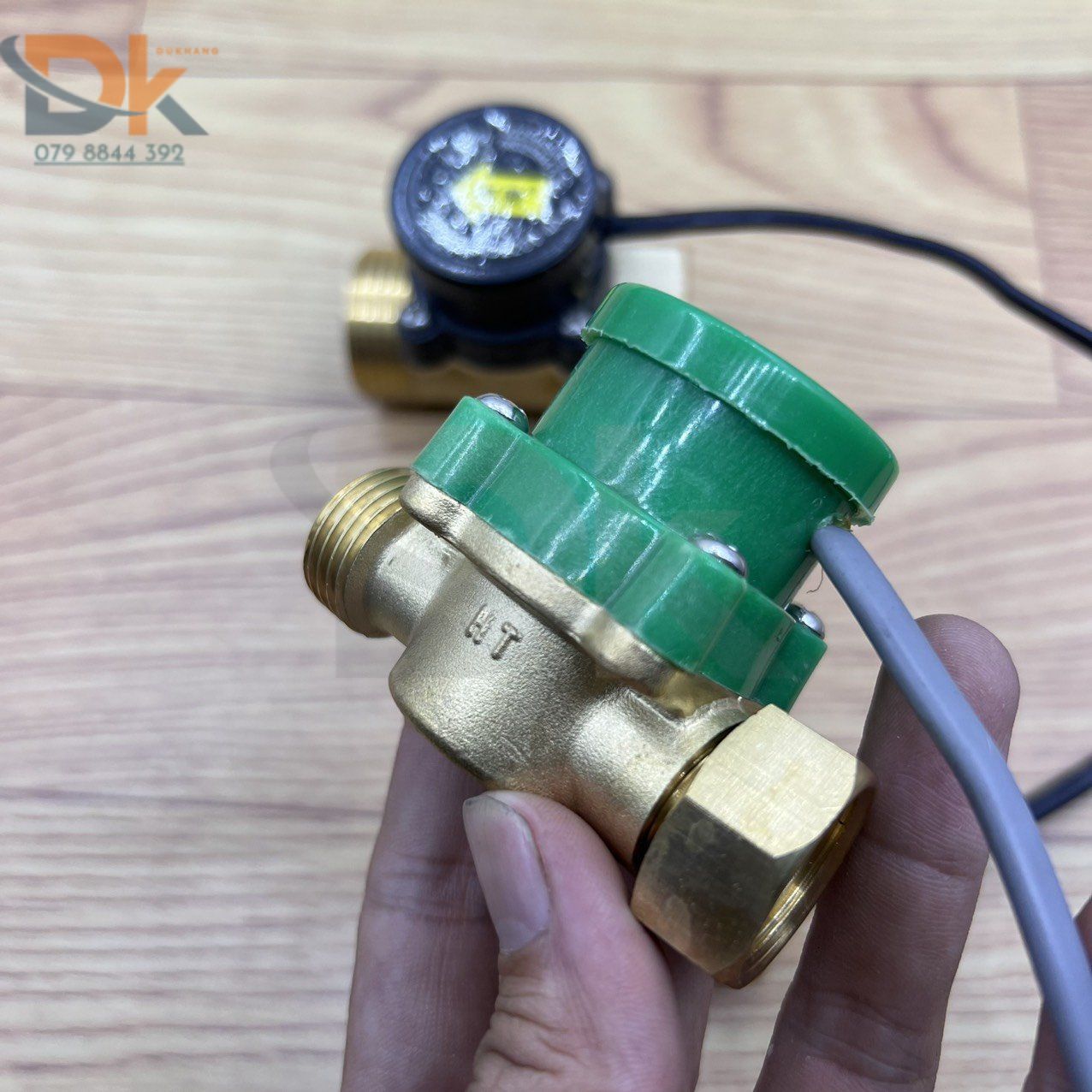 Rơ le máy bơm tăng áp - Cảm biến dòng chảy