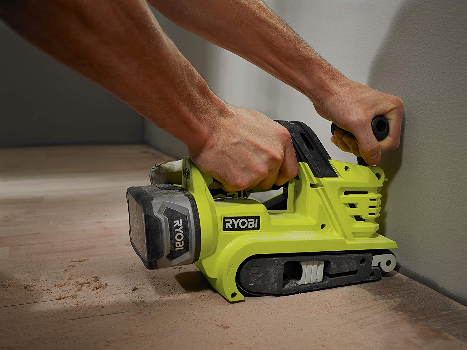 MÁY CHÀ NHÁM RYOBI R18BS-0