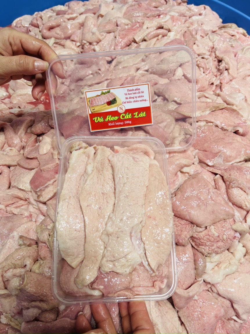 [GIAO NHANH 2H HCM] Vú Heo Làm Sạch - 1Kg (Giá Sỉ)