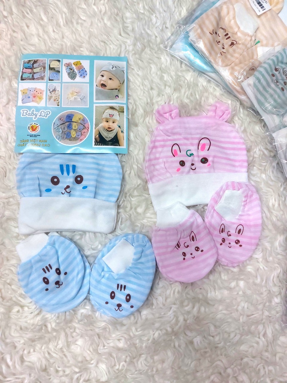 Sét mũ,bao tay,bao chân ,nón cực dễ thương cho bé
