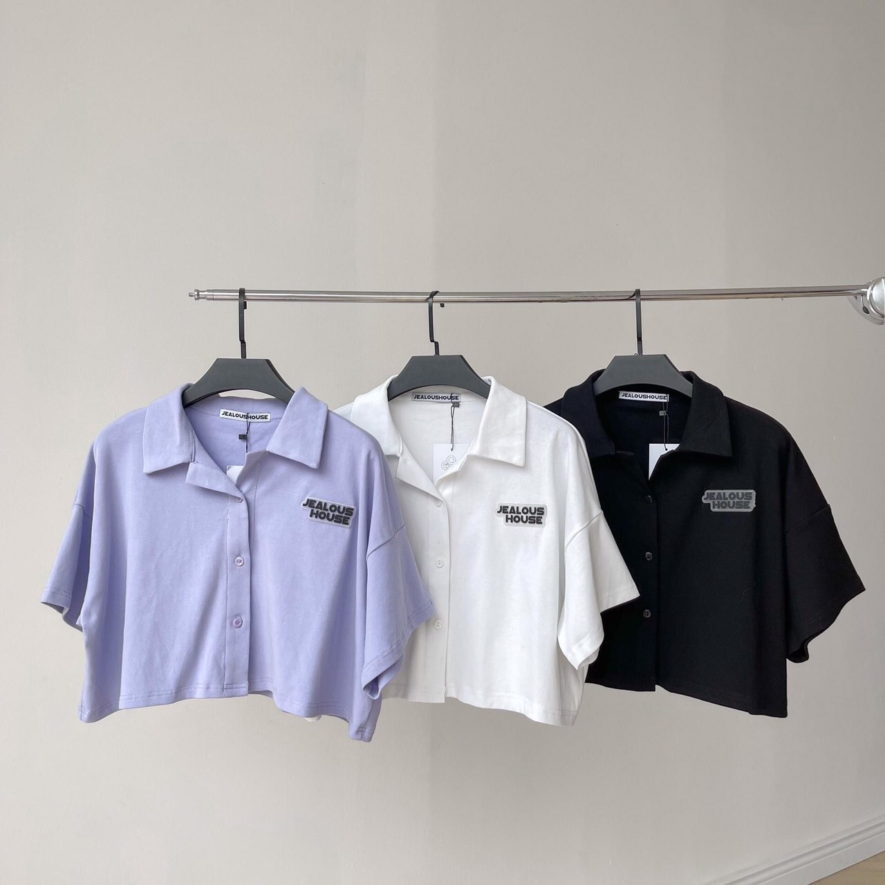 Áo croptop cổ bẻ , áo croptop dáng mặc phong cách AD81