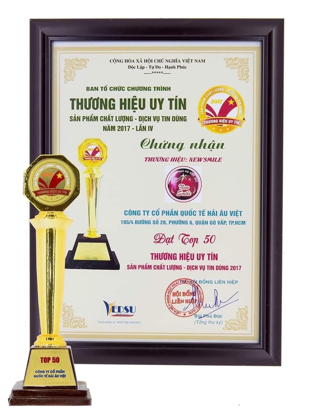 Truyền trắng NaNo White