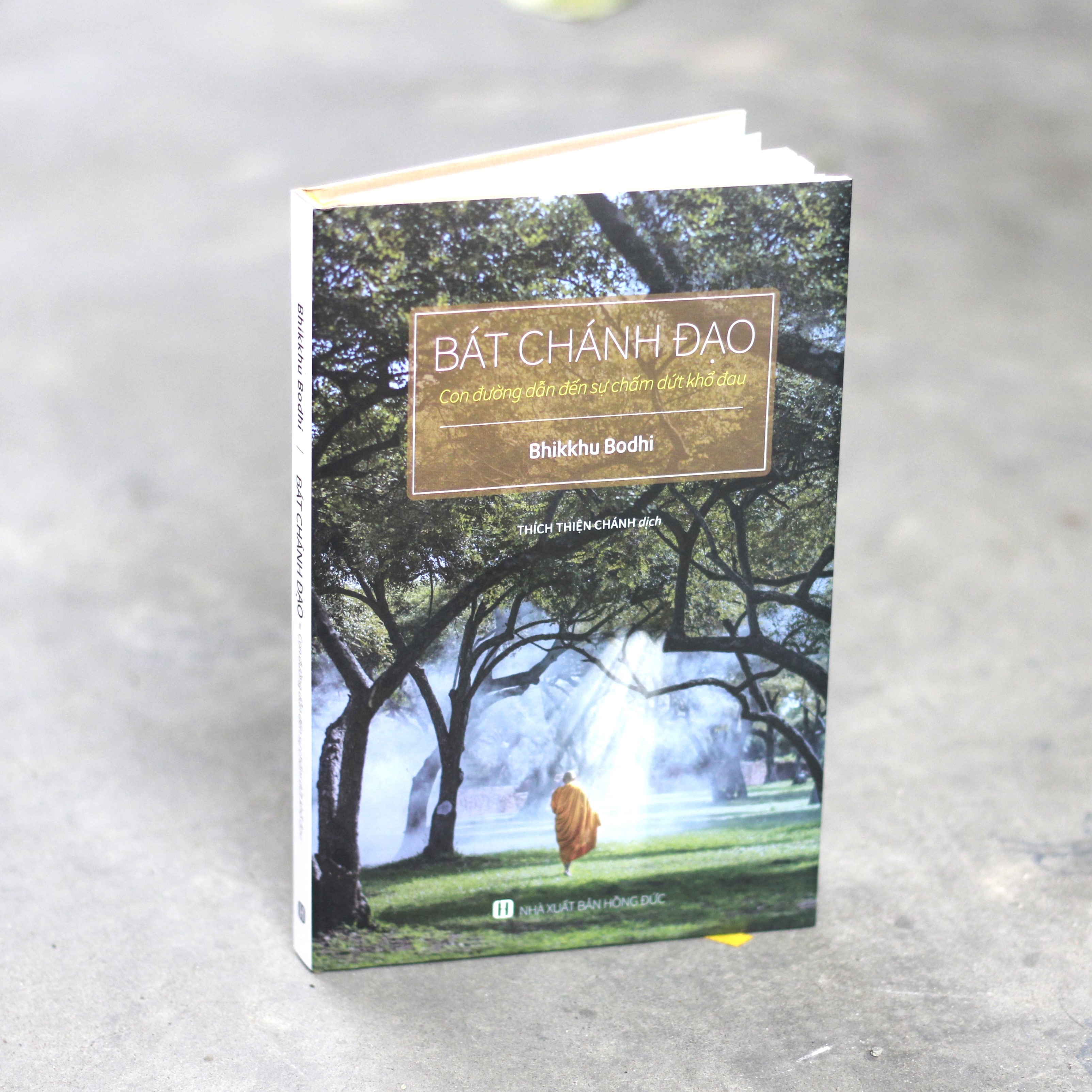 Bát Chánh Đạo (bìa cứng)