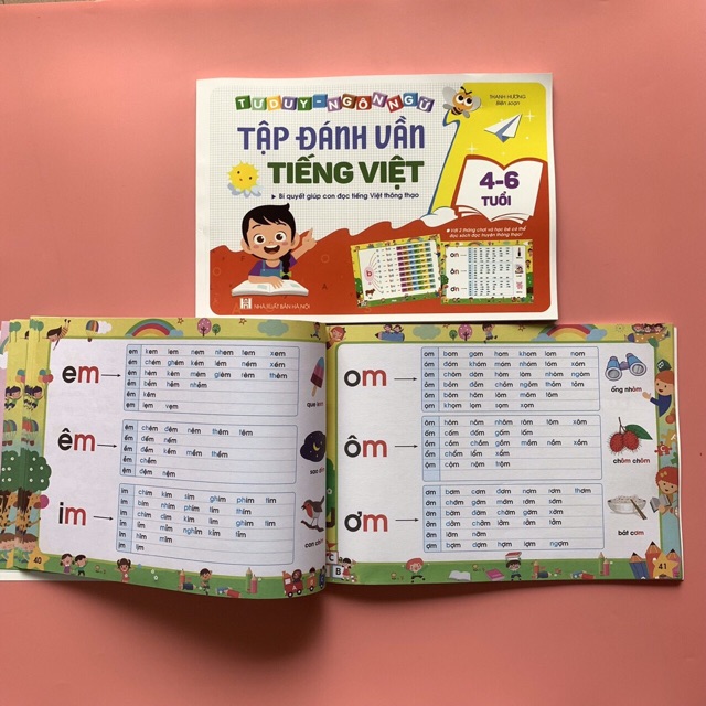 Sách - Tập đánh vần tiếng việt ( phiên bản mới nhất )