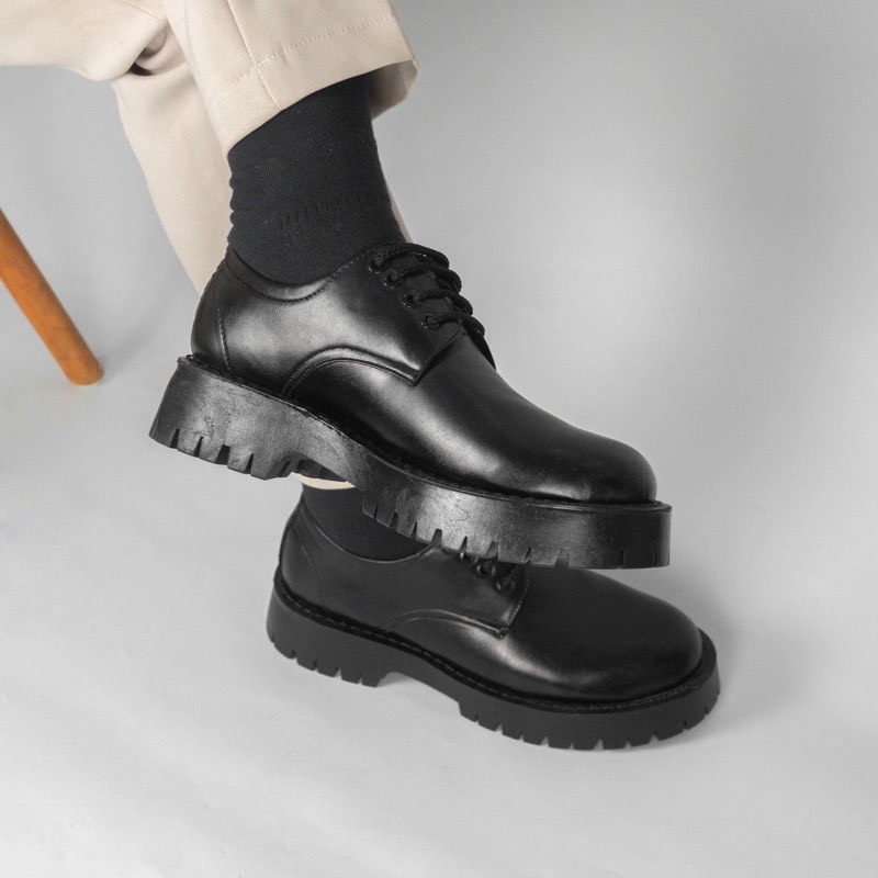[Tặng vớ khi mua kèm giày] Giày đốc chucky basic trơn da mềm đế tăng chiều cao 5cm giày oxfords đế cao