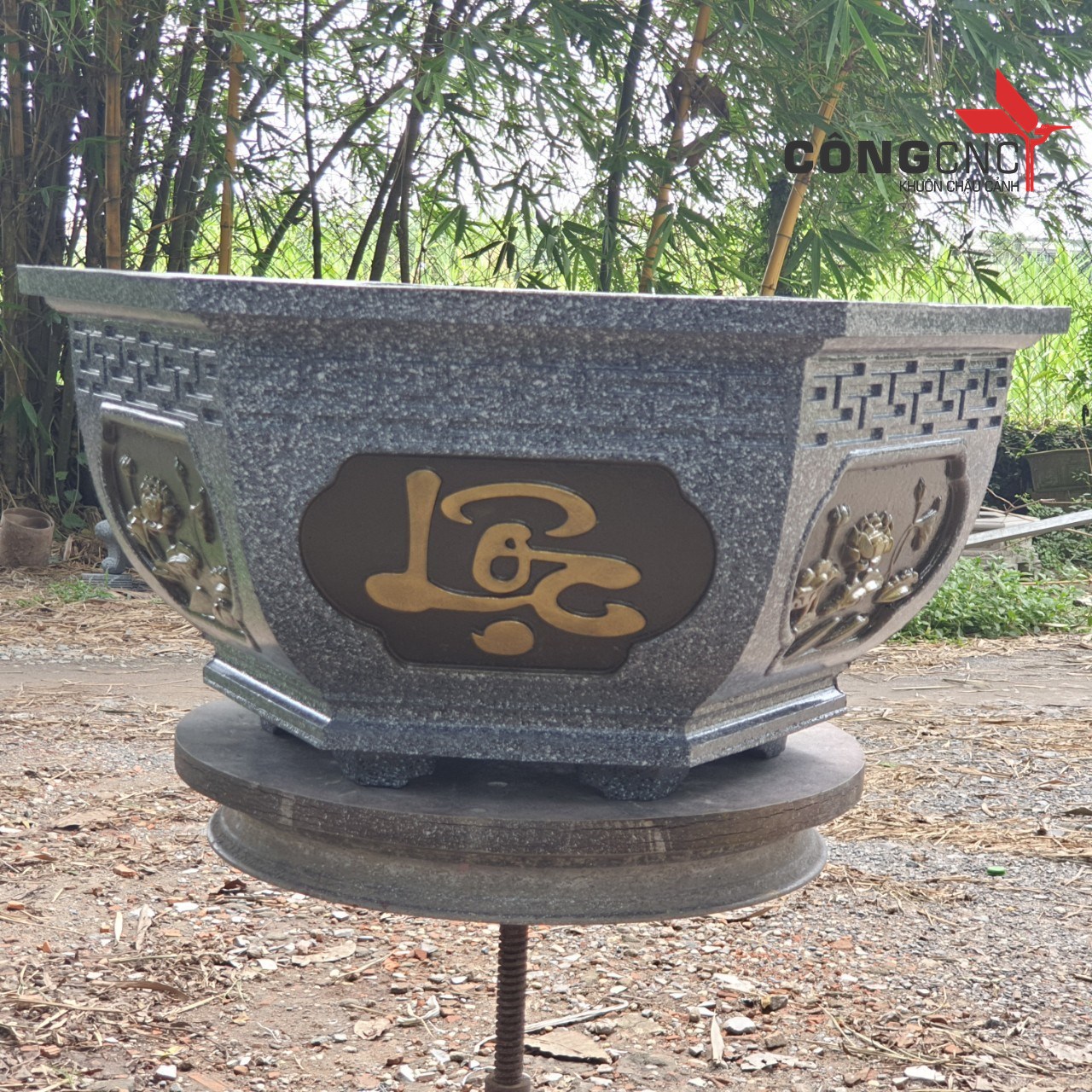 Khuôn chậu lục giác 65 ( HOA SEN- CÂY TÙNG- PHÚC LỘC THỌ)