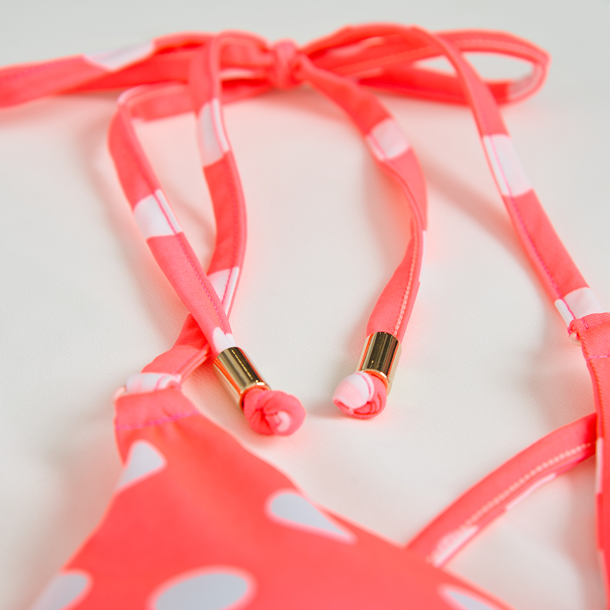 Áo bơi bikini V deep thắt nơ Isla Vista IVWT046