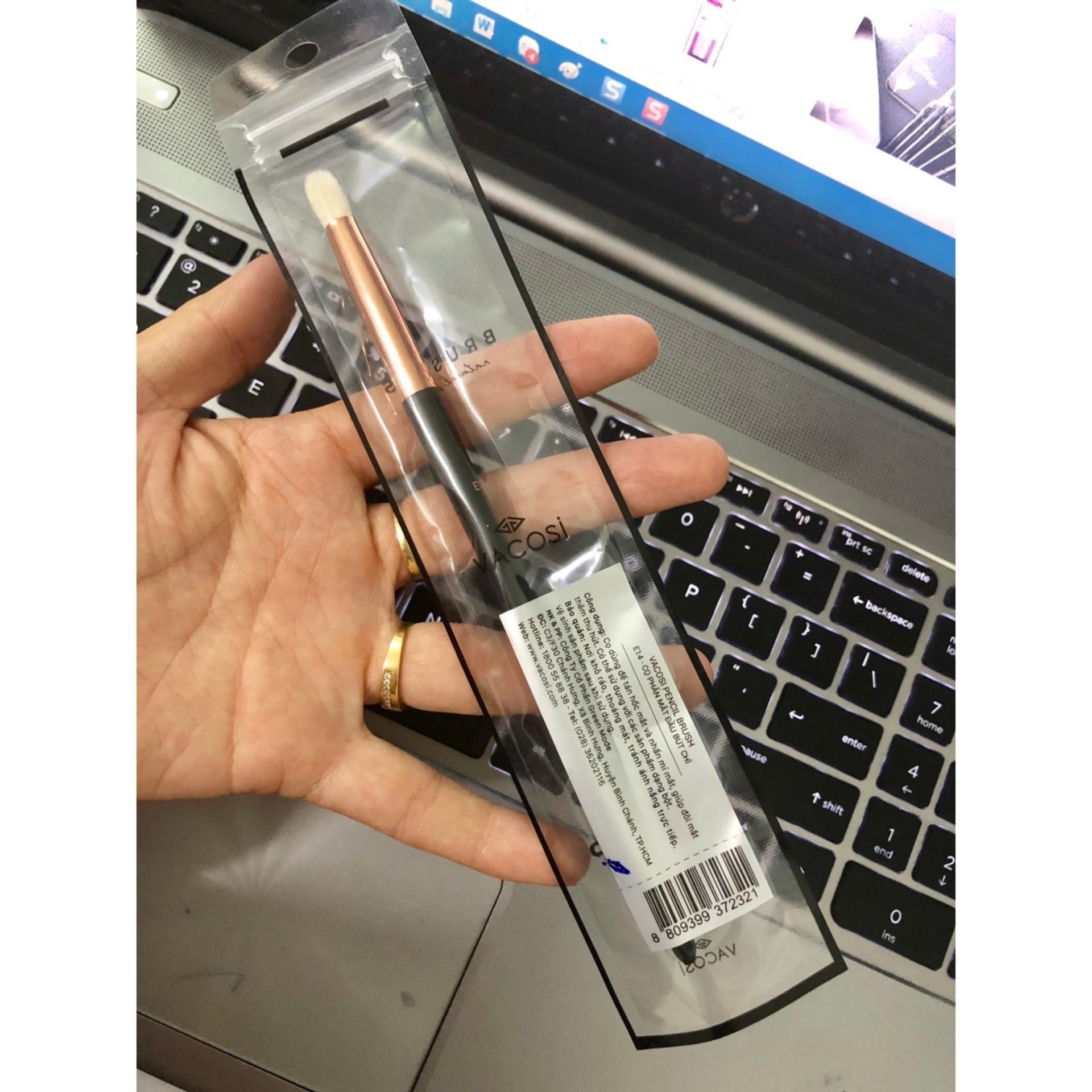 Cọ Tán Phấn Mắt Đầu Bút Chì Vacosi Pencil E14