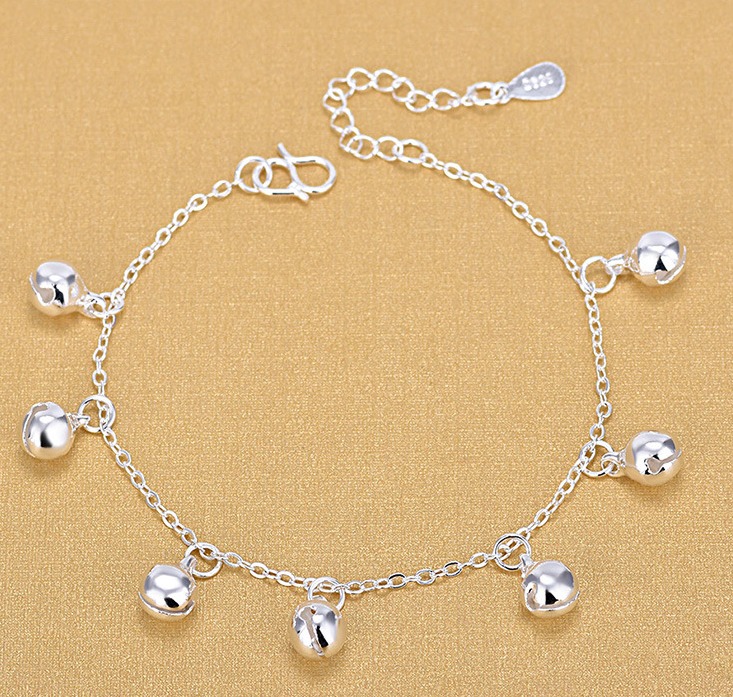 Lắc tay nữ thời trang lục lạc LT95