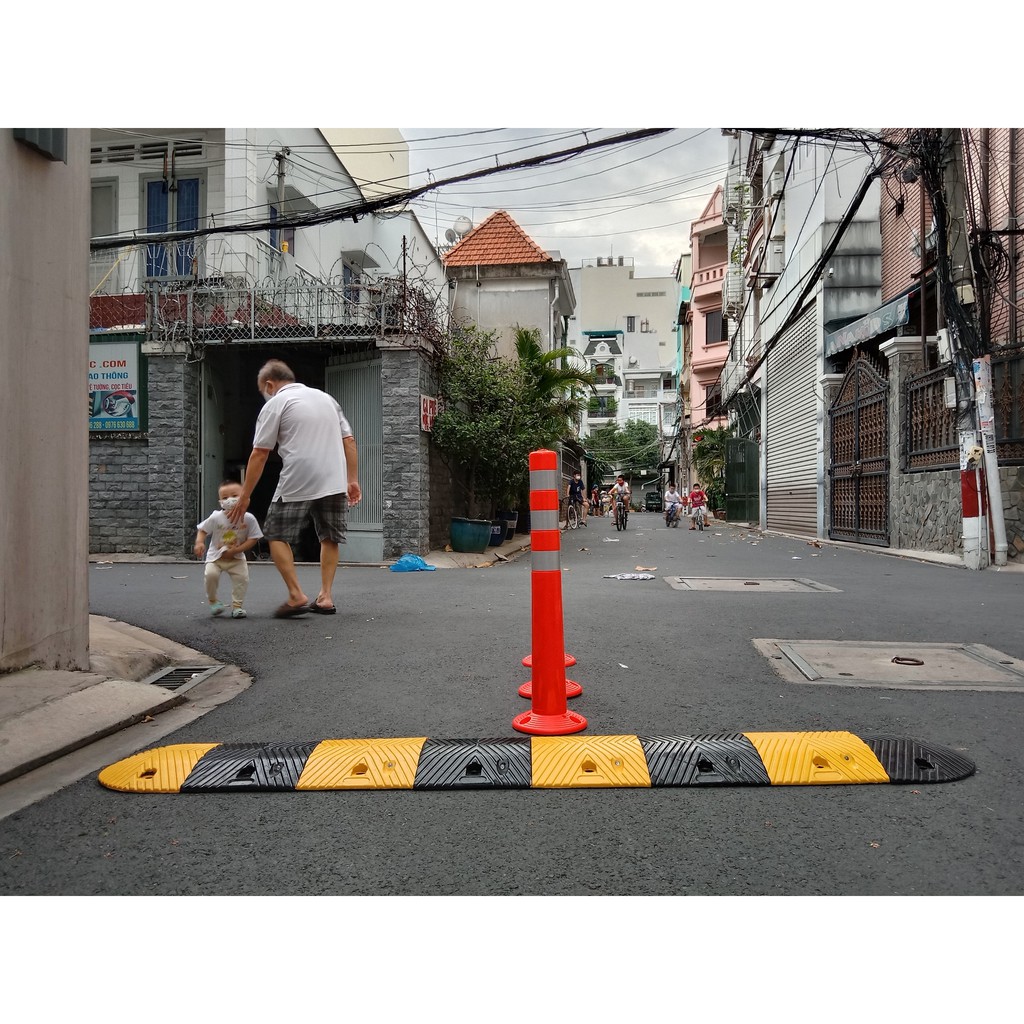 Gờ Giảm Tốc Cao Su Giảm Tốc Độ Cho Xe Máy Ô Tô