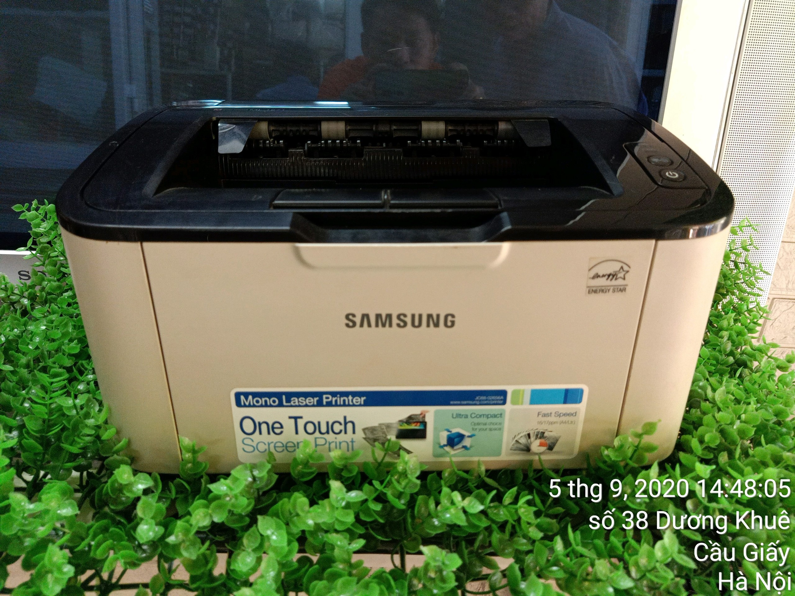 Máy in Laser đen trắng Samsung ML-1671 ( Kèm hộp mực , dây nguồn , dây USB mới )