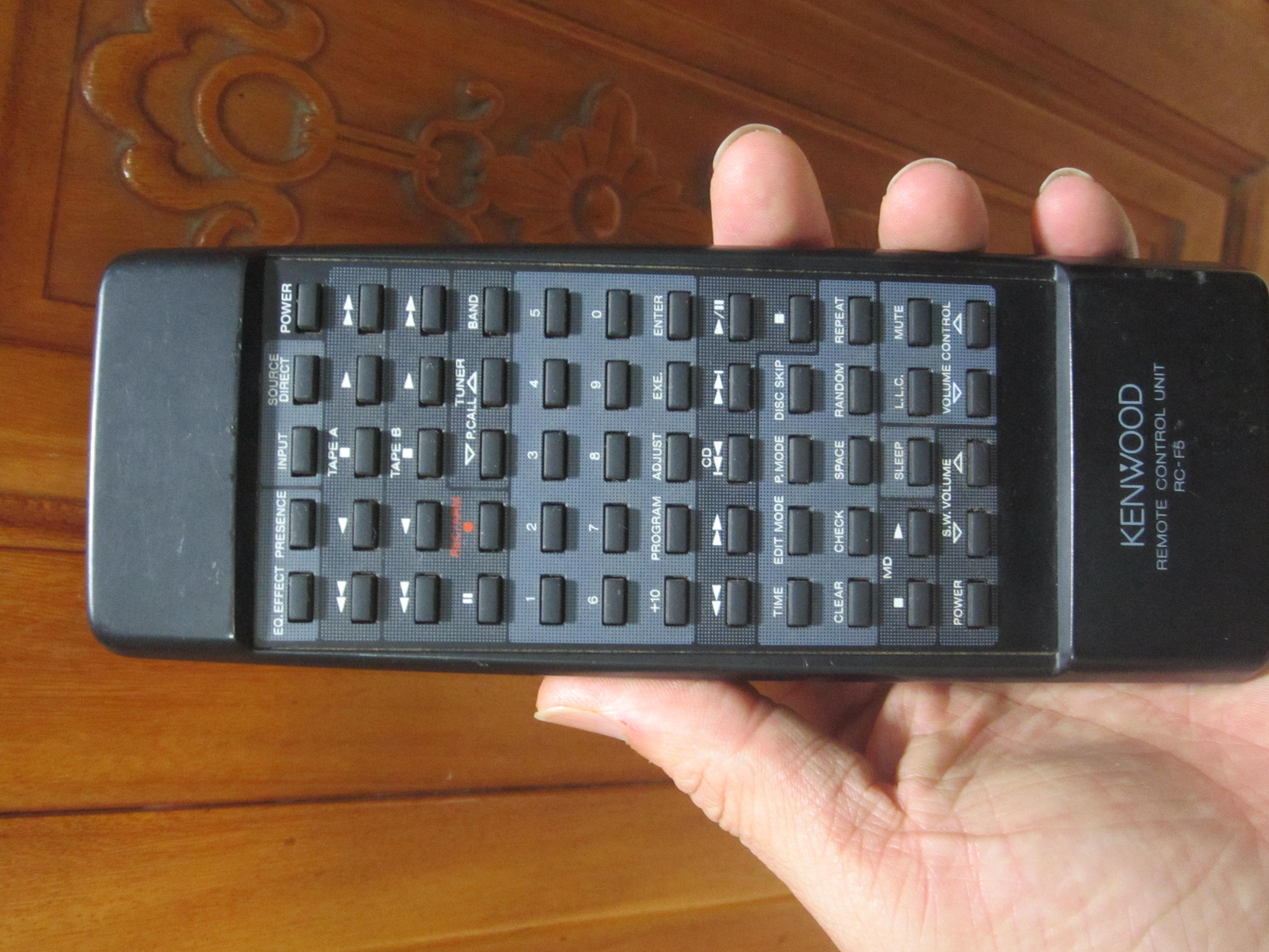 Điều khiển Kenwood RC F5