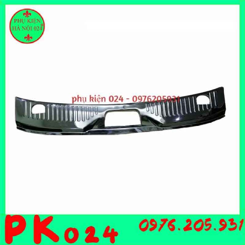 Bộ Ốp Bậc Cốp Xe, Ốp Chống Trầy Cốp Trong Titan Xe Ford Everest 2016-2019