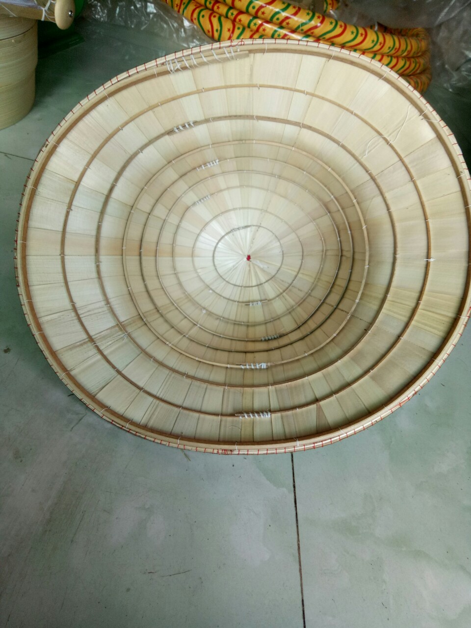 Nón lá kiểu Pháp