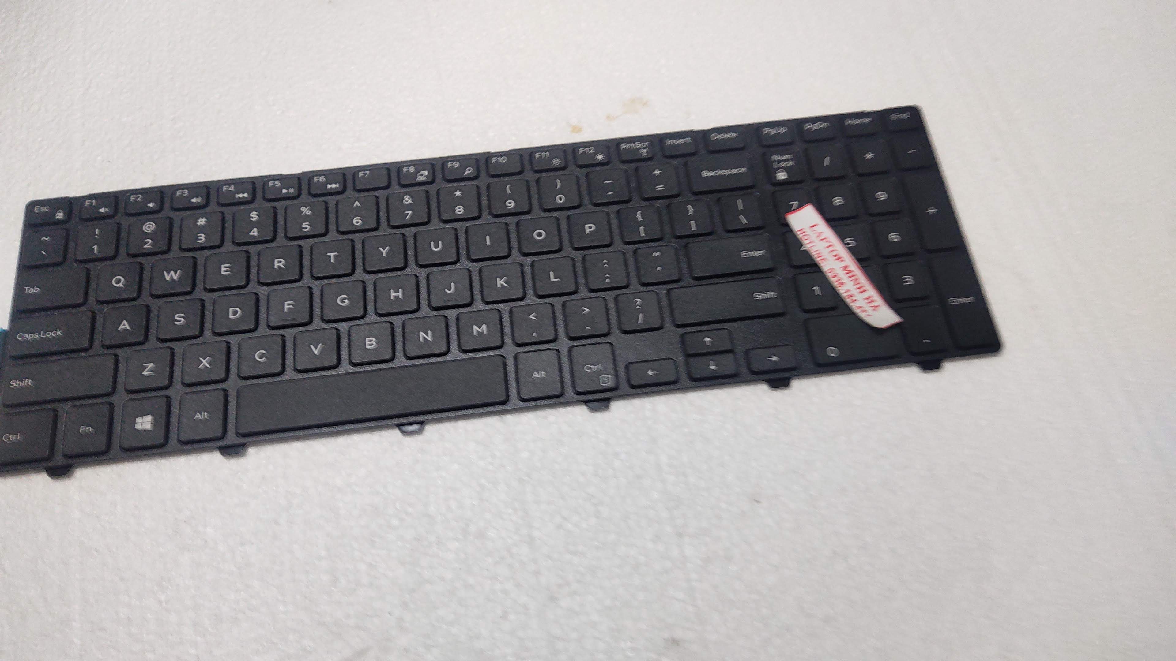 Bàn phím laptop Dell Inspiron 5559 zin