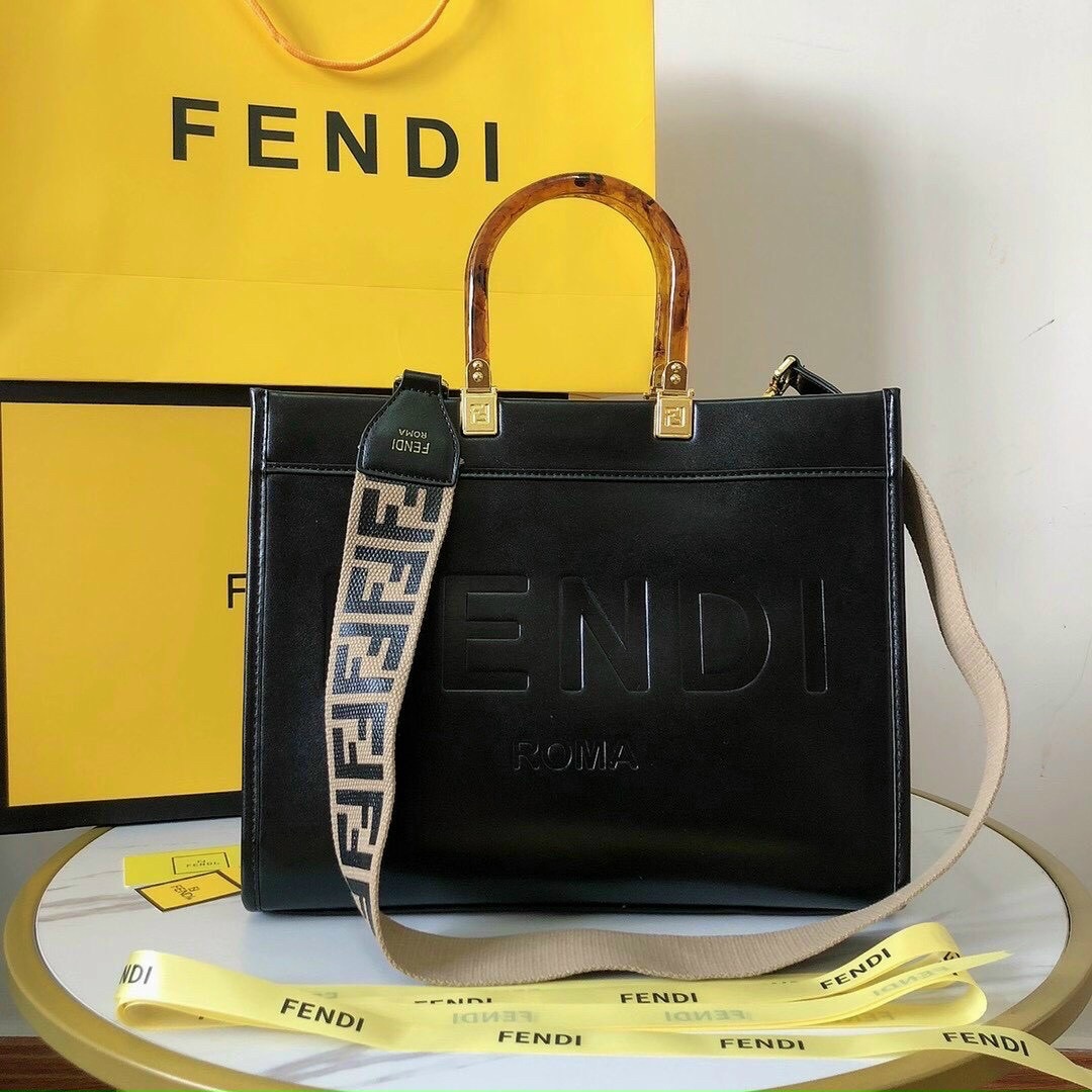 Túi xách nữ TOTE LOGO size 34 hàng không box