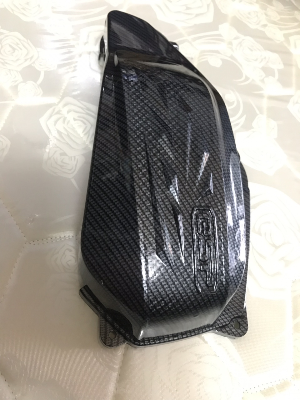 BỘ 2 MÓN CACBON ỐP PÔ E VÀ QUẠT GIÓ XE AIR BLADE 2013-2020