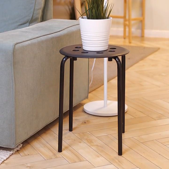 Ghế đẩu tròn chân sắt IKEA Marius - Trắng