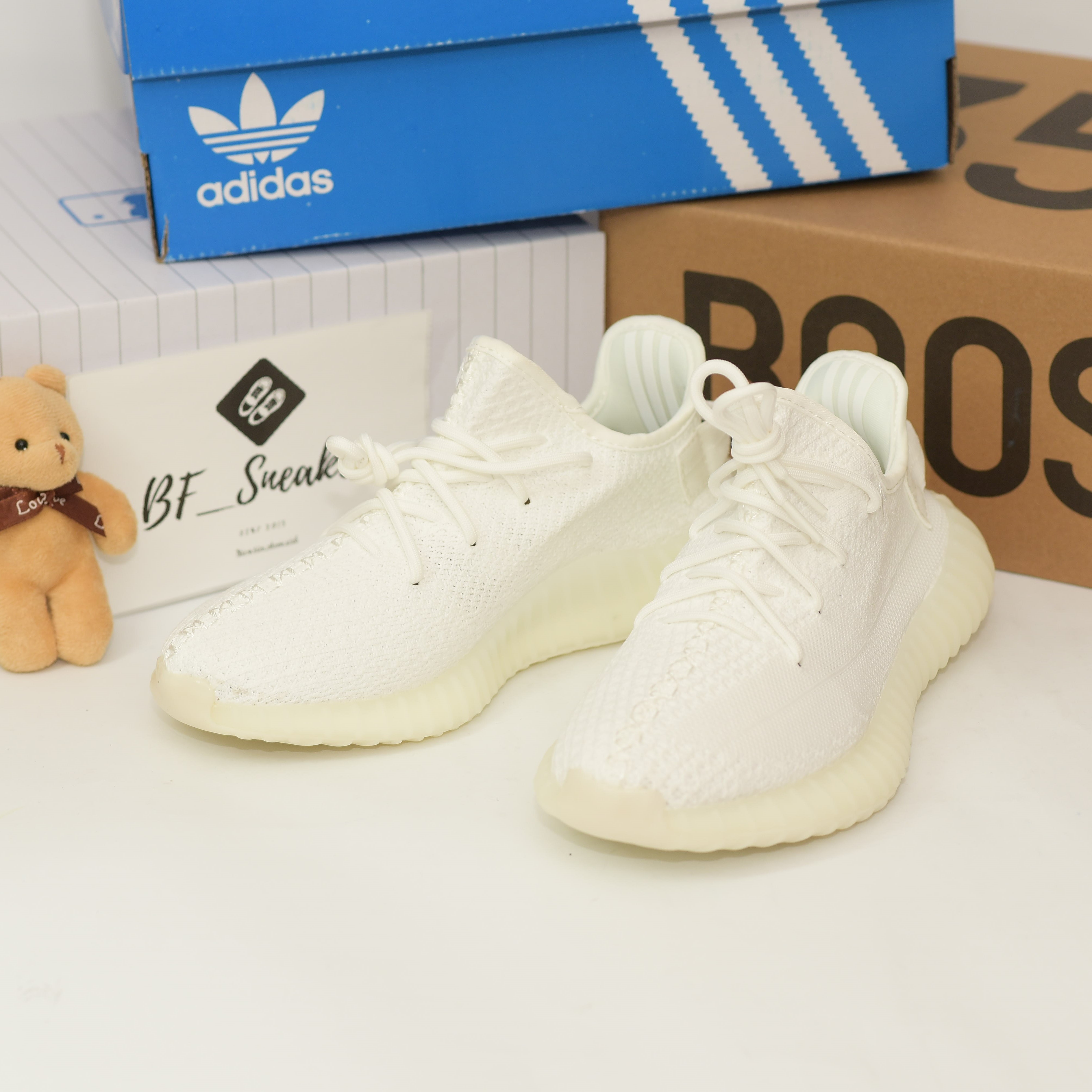 Giày Sneaker Nam Nữ YZ Trắng (creamwhite)