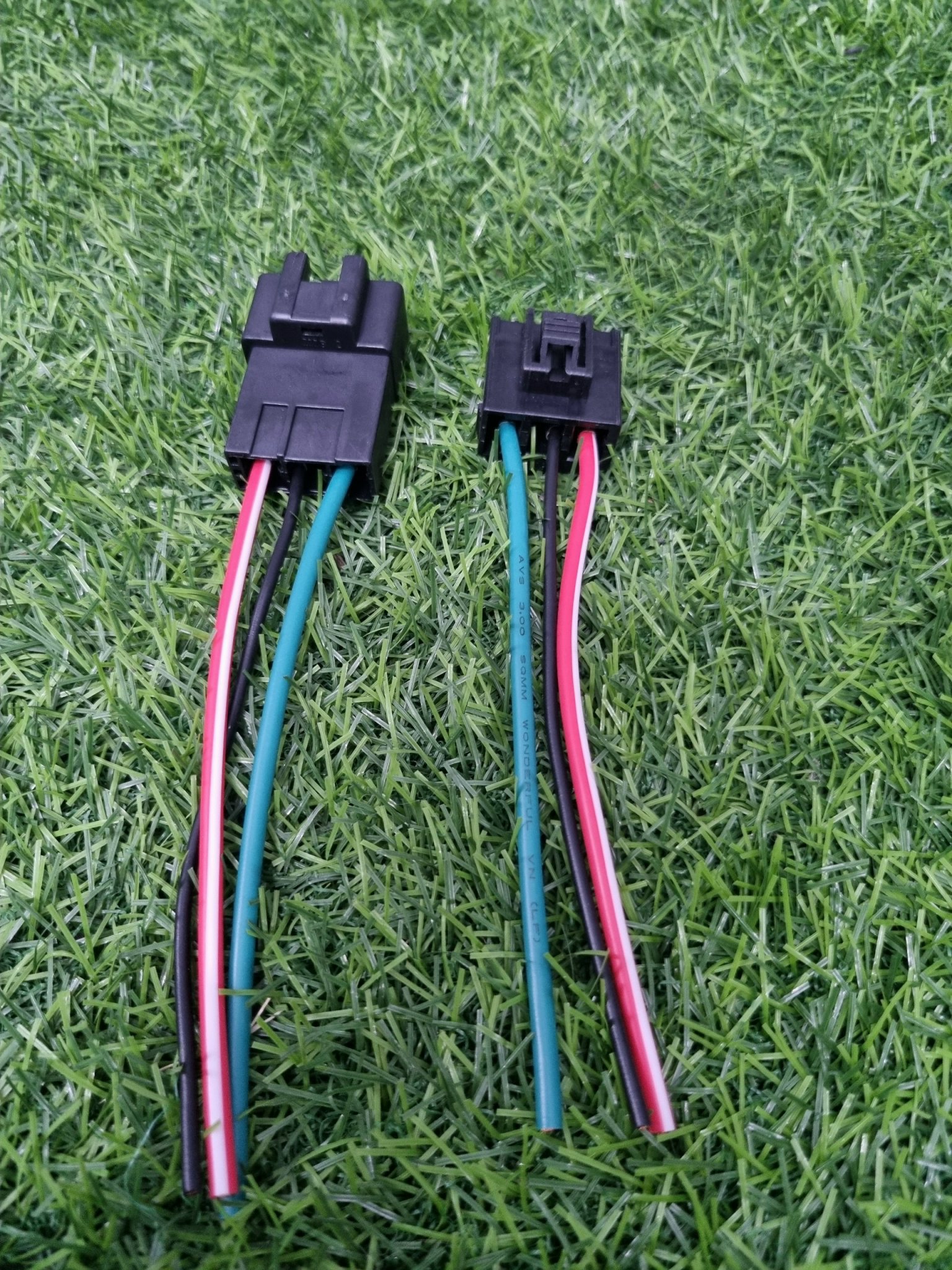 Combo dây ghim sạc dùng cho xe SH 150 ( 3 chân - 3 lỗ )