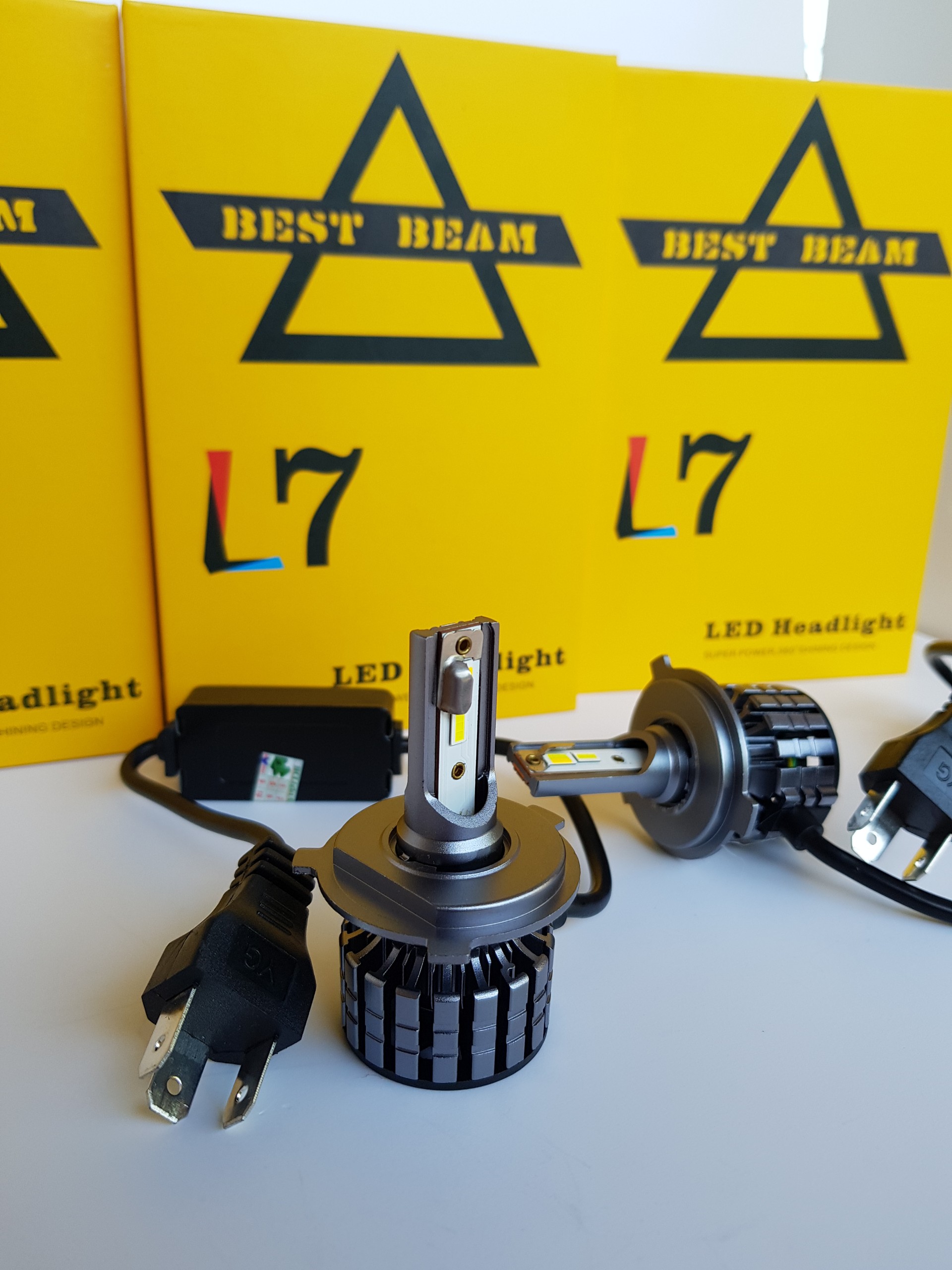 Led l7 . e7 . x7 3 màu chân 9005.9006.9012