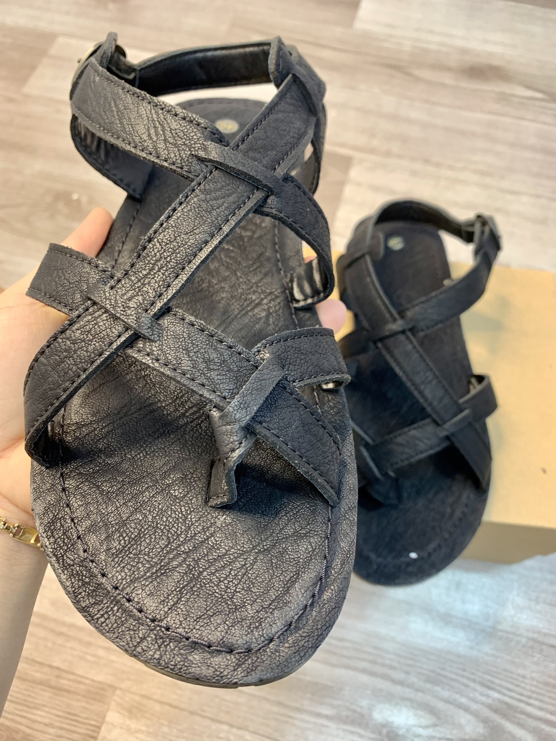 Sandal da bò- dép da bò cao cấp 2 màu đen xám
