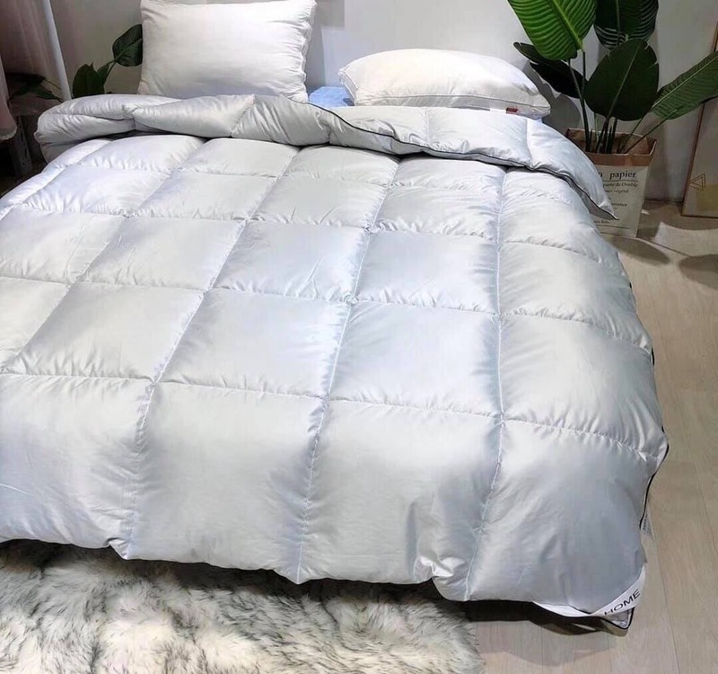 [TẶNG ĐÈN NGỦ NẤM CẢM ỪNG ĐỔI MÀU] chăn lông vũ, siêu ấm, siêu nhẹ KT 2m x 2.3m