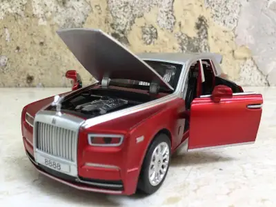 [HCM]Mô hình xe Ô tô Rolls-Royce Phantom VIII - 1:32