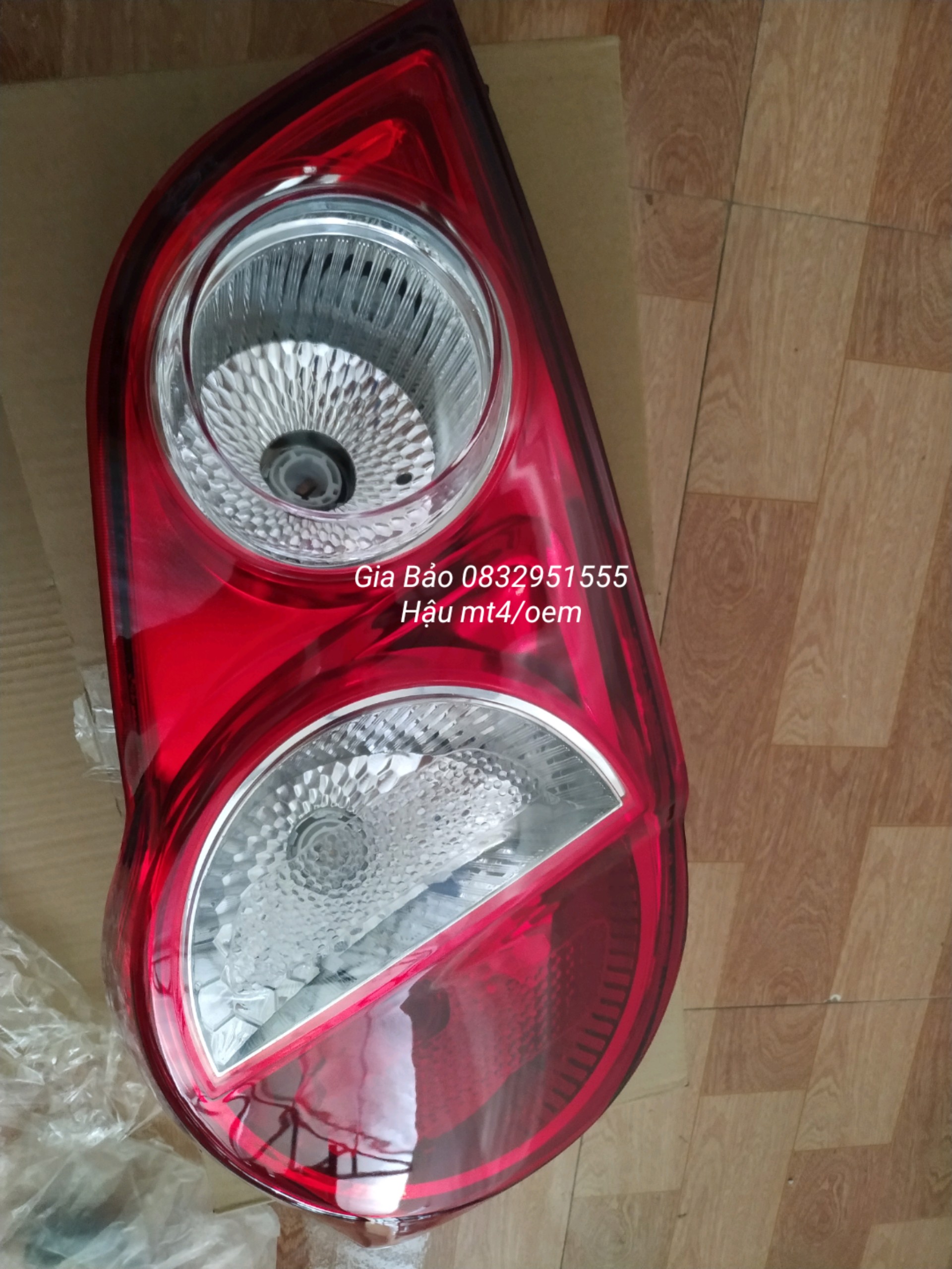 Đèn hậu matiz 4 , sparl m300