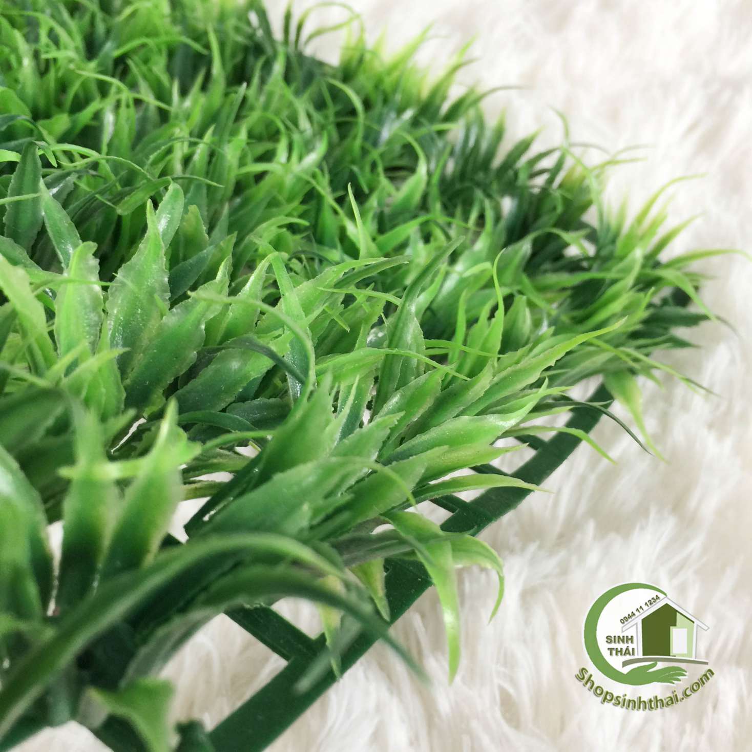 [HCM]Vỉ Cỏ Nhựa Mini 25cm x 25cm.