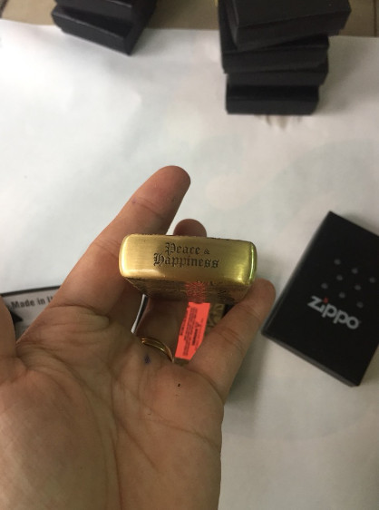 Bật lửa Zippo THIÊN THẦN- KHẮC 5 MẶT - RUỘT VÀNG - CÓ TEM ĐỎ