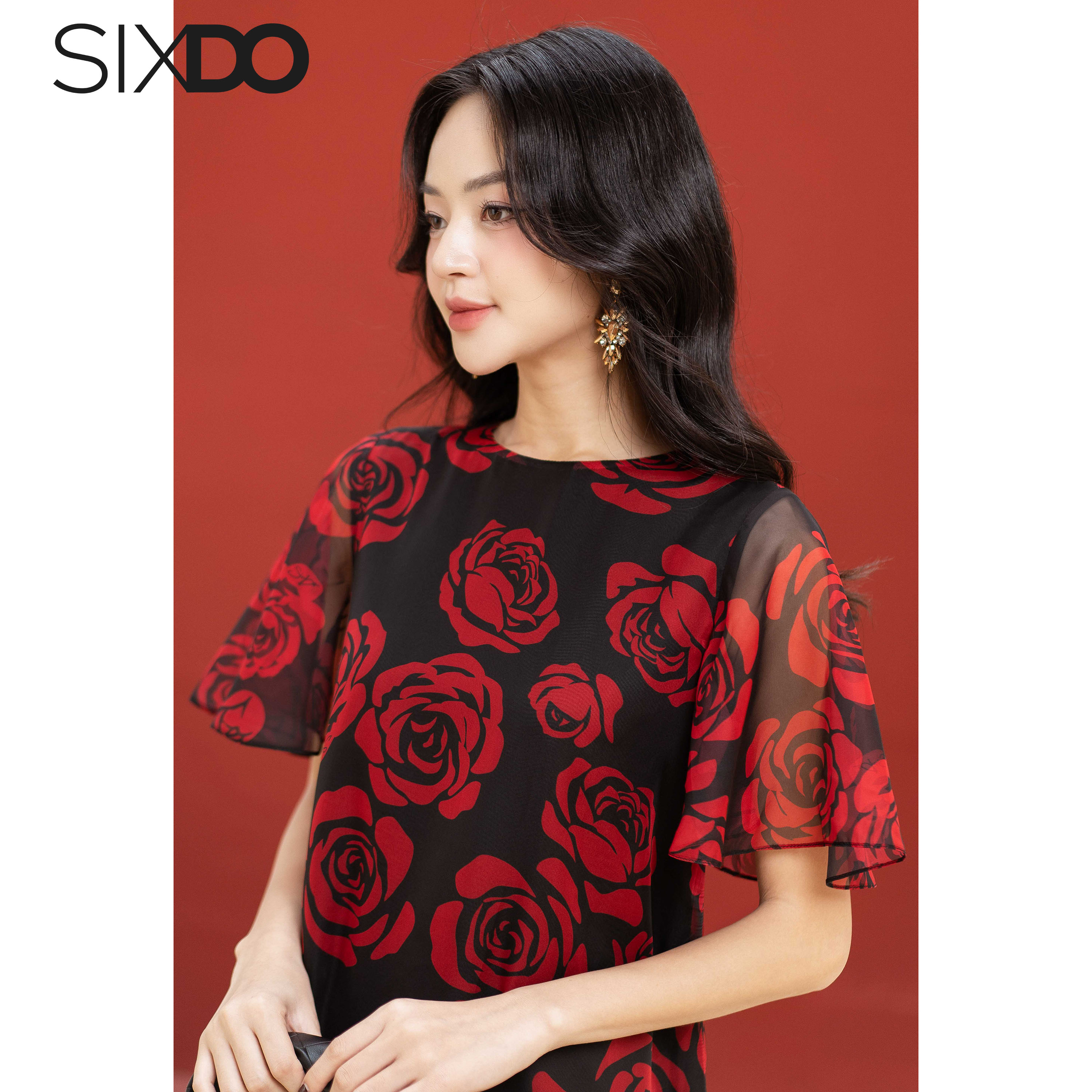 Đầm voan hoa mini cổ tròn SIXDO (Floral Voile Mini Dress)