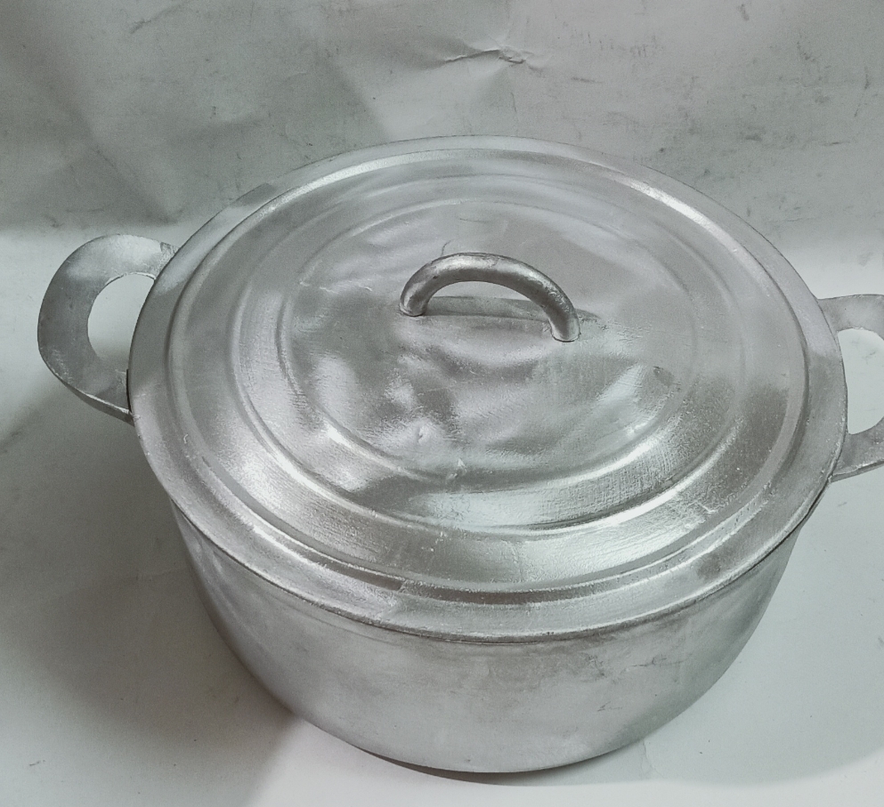 NỒI GANG ĐÚC BẰNG KHUÔN SẮT26CM