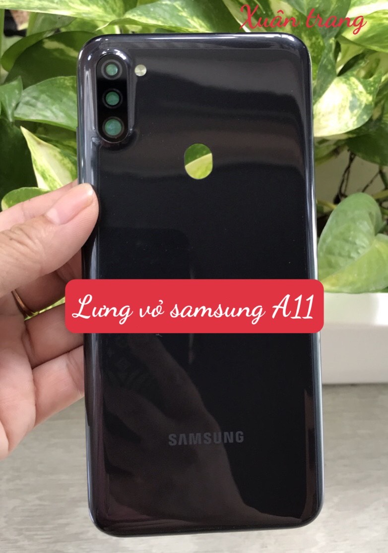 Nắp Lưng Vỏ samsung A11 ( gồm lưng,phím bấm, kính camera)