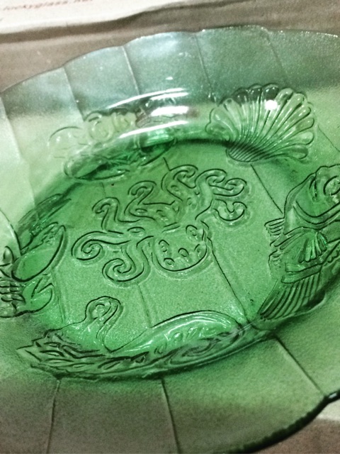 Đĩa thủy tinh sâu lòng