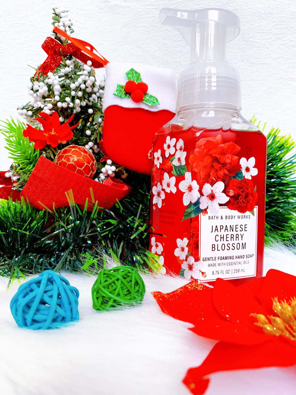 Xà phòng rửa tay dạng bọt - Gentle Foaming Hand Soap Bath & Body Works Mỹ