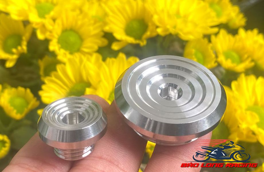 Ốc Mâm Lửa Salaya mẫu Thái gắn xe máy Sirius Wave Dream Exciter Winner Sonic Blade Rs Rsx