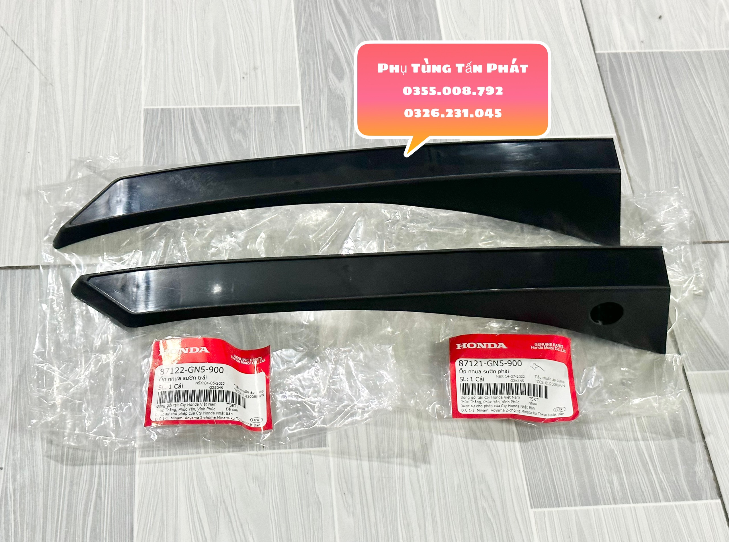 Nẹp Thùng Xăng Super - Dream Chính Hãng Honda