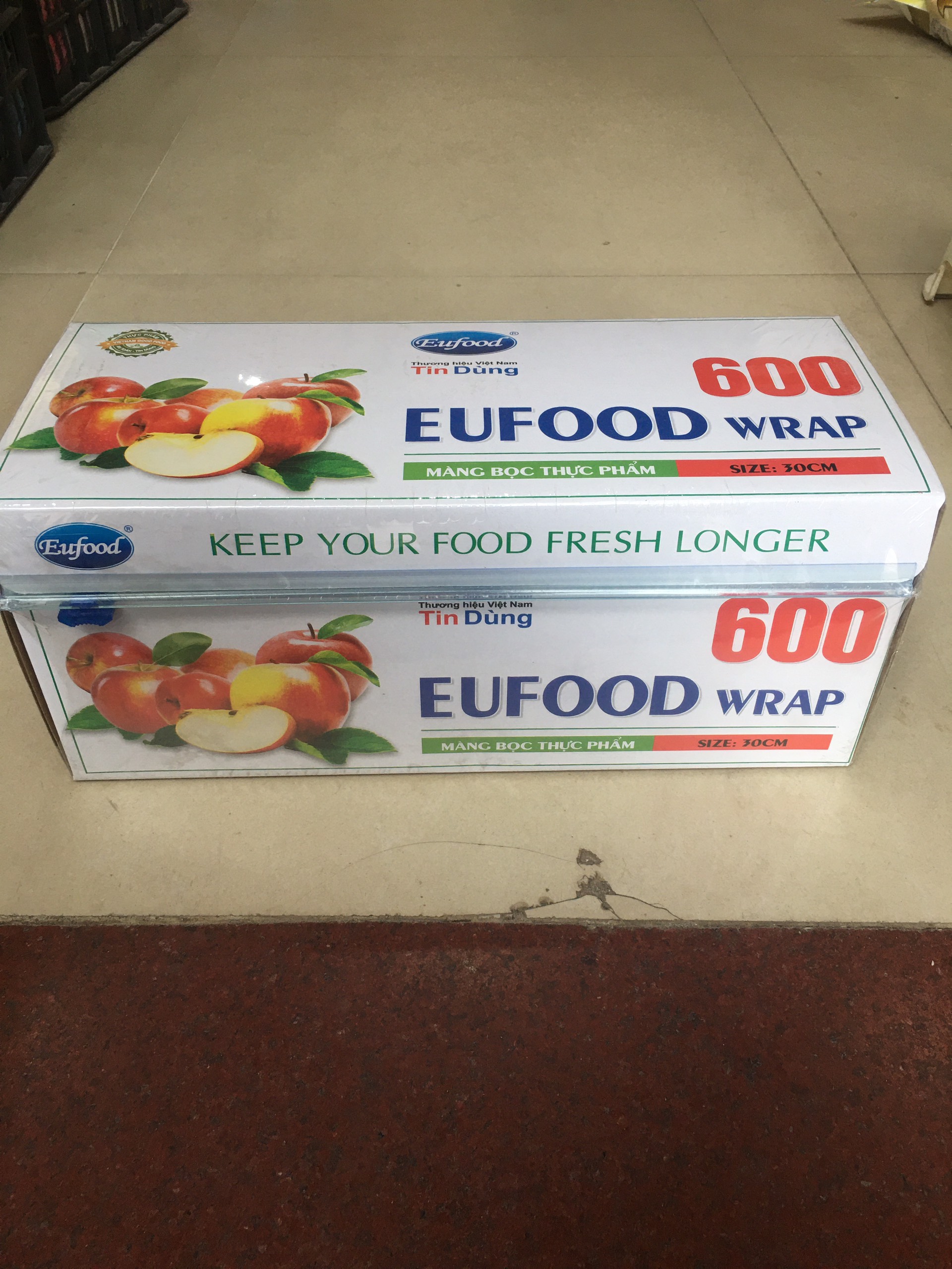 Màng bọc thực phẩm eufood wrap 600 - size 30cm x 500m