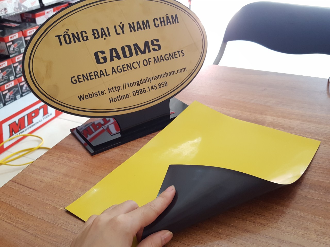 Tấm nam châm dẻo A4 các màu ( giá 1 tấm )