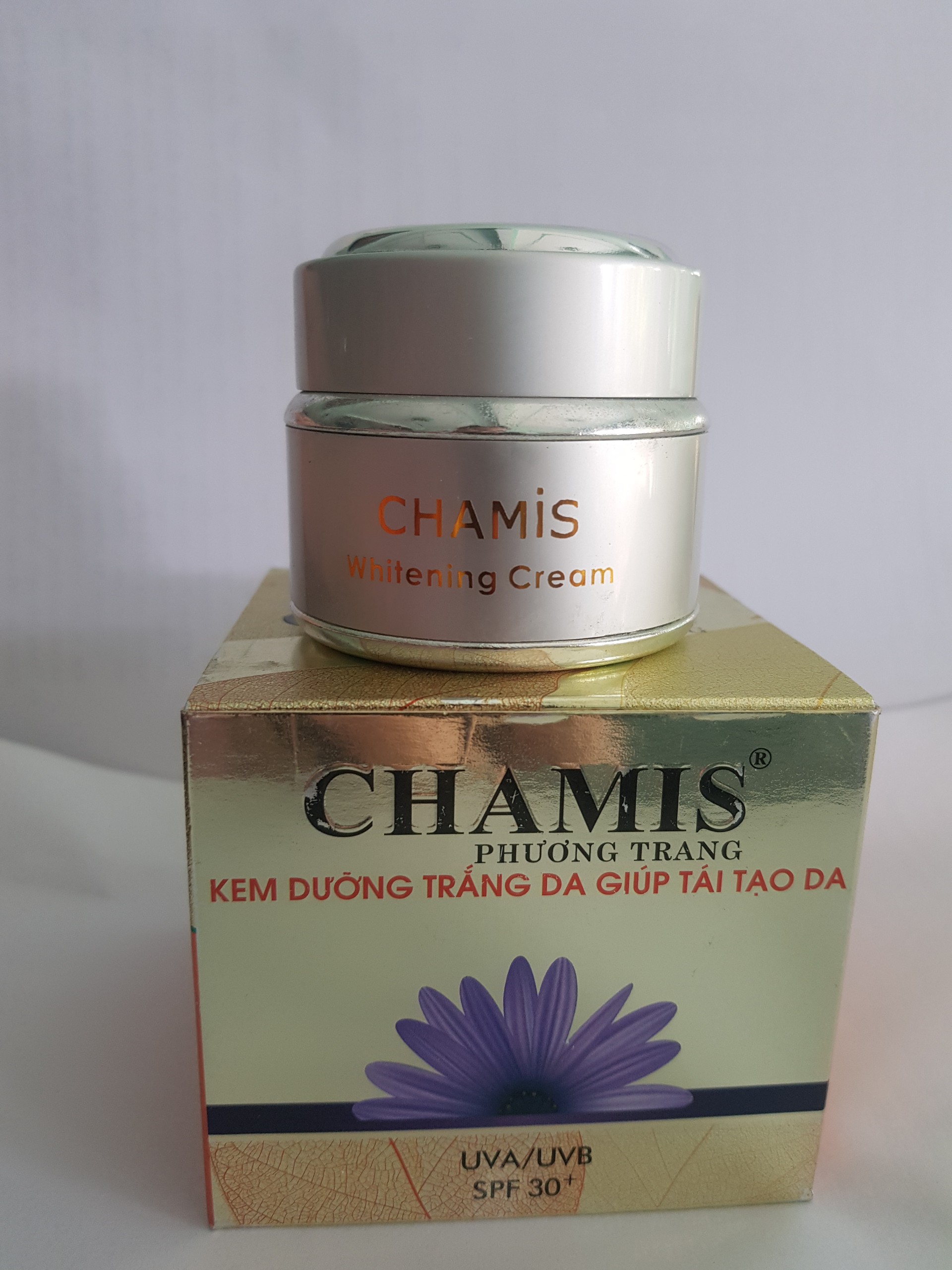 Kem trắng da tái tạo Chamis 35g