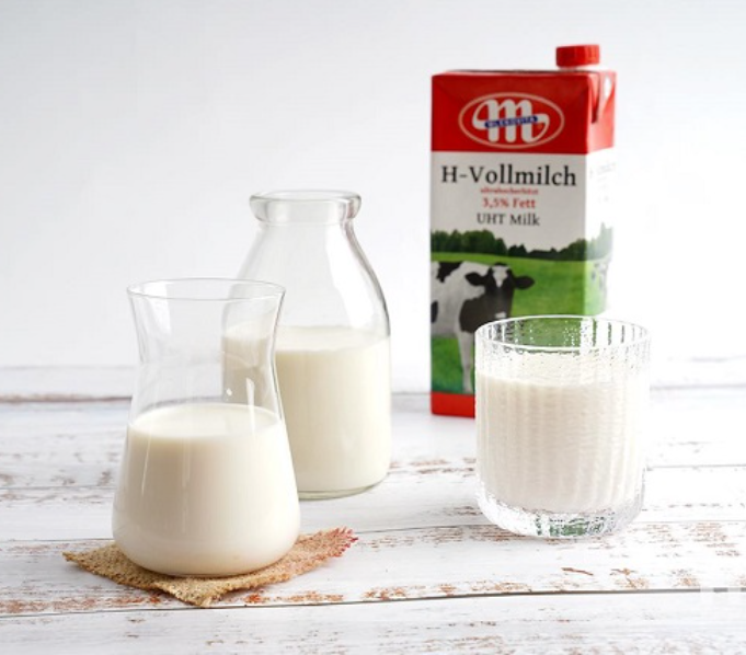 Sữa Tươi hộp đỏ Mekovita