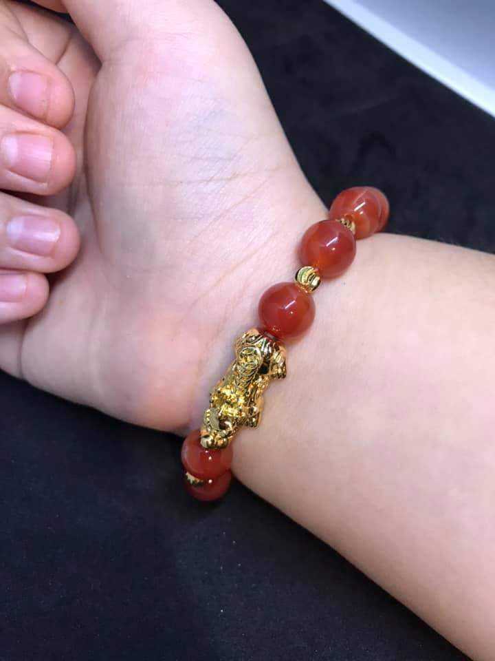 [HCM]VÒNG TAY ĐÃ MÃ NÃO ĐỎ MIX CHARM TỲ HƯU