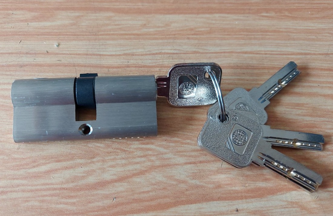 KHÓA TAY GẠT PASINI 737 INOX SUS304 ( CỬA CHÍNH)