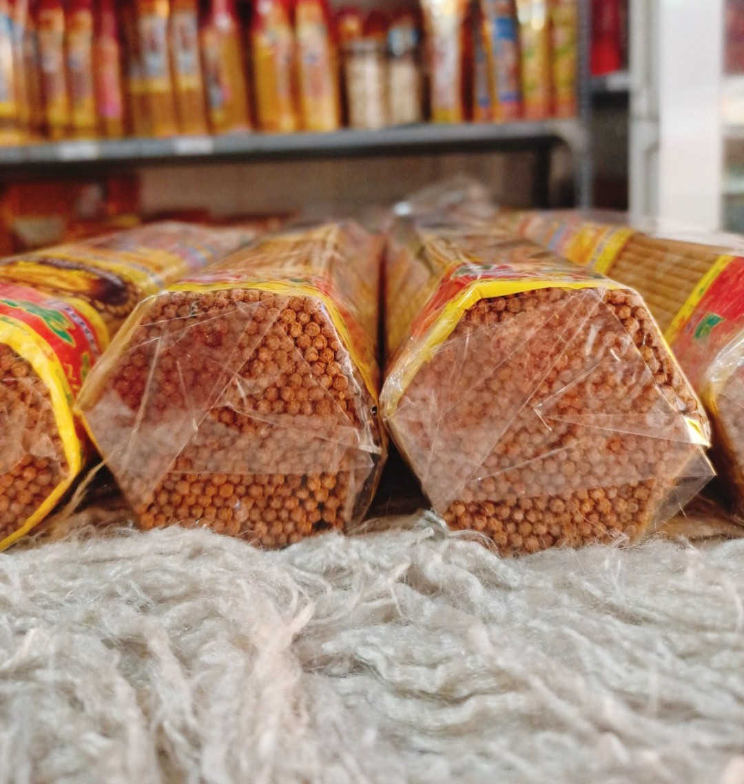 Nhang Thơm Hương Trầm Vạn Hảo Size 40cm
