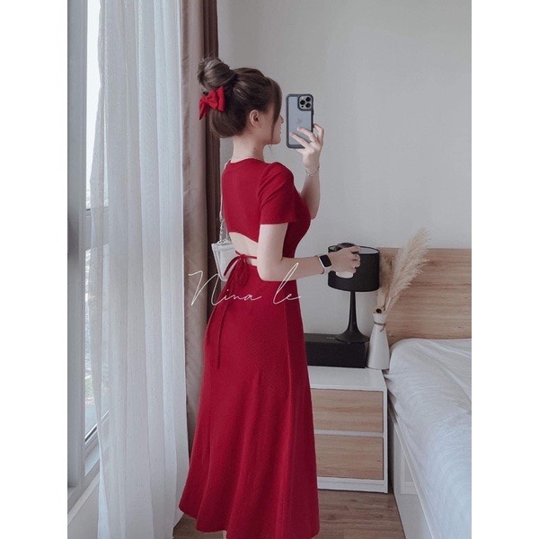Đầm gân cổ tròn tay ngắn dáng xòe nhẹ hở lưng cột dây cực xinh , chất thun gân mềm mịn