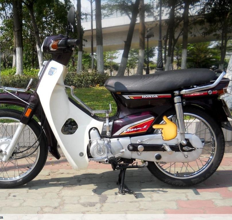 cặp ốc chống yếm xe dream
