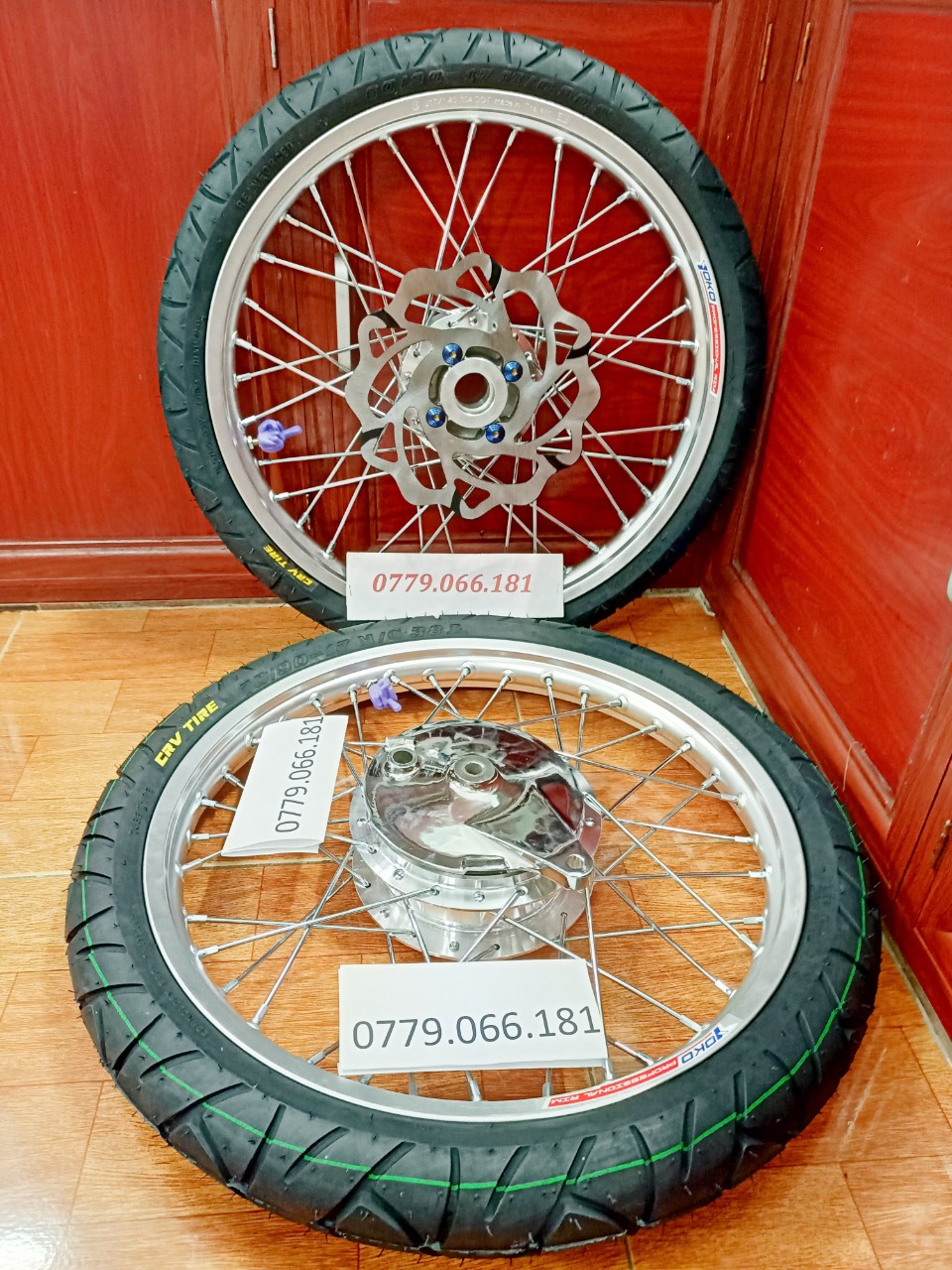 BÁNH CĂM SIRIUS EXCITER 2008-2010 JUPTER TAURUS VÀ CÁC DÒNG XE 1 ĐĨA TRƯỚC KÈM MÁ ĐÙM SAU VÀ ĐĨA  ỐC KIỂU ĐÙM MẠ CROM NIỀNG NHÔM YOKO FULL VỎ RUỘT CRV THÁI LAN GẮN VỪA KHÔNG CHẾ